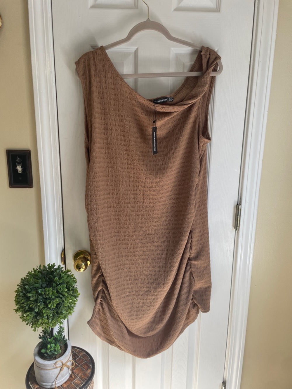 PrettyLittleThing Boho Western Asymmetrical Brown Dress